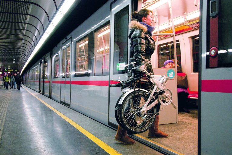 dürfen fahrräder in der wiener u bahn mitgenommen werden